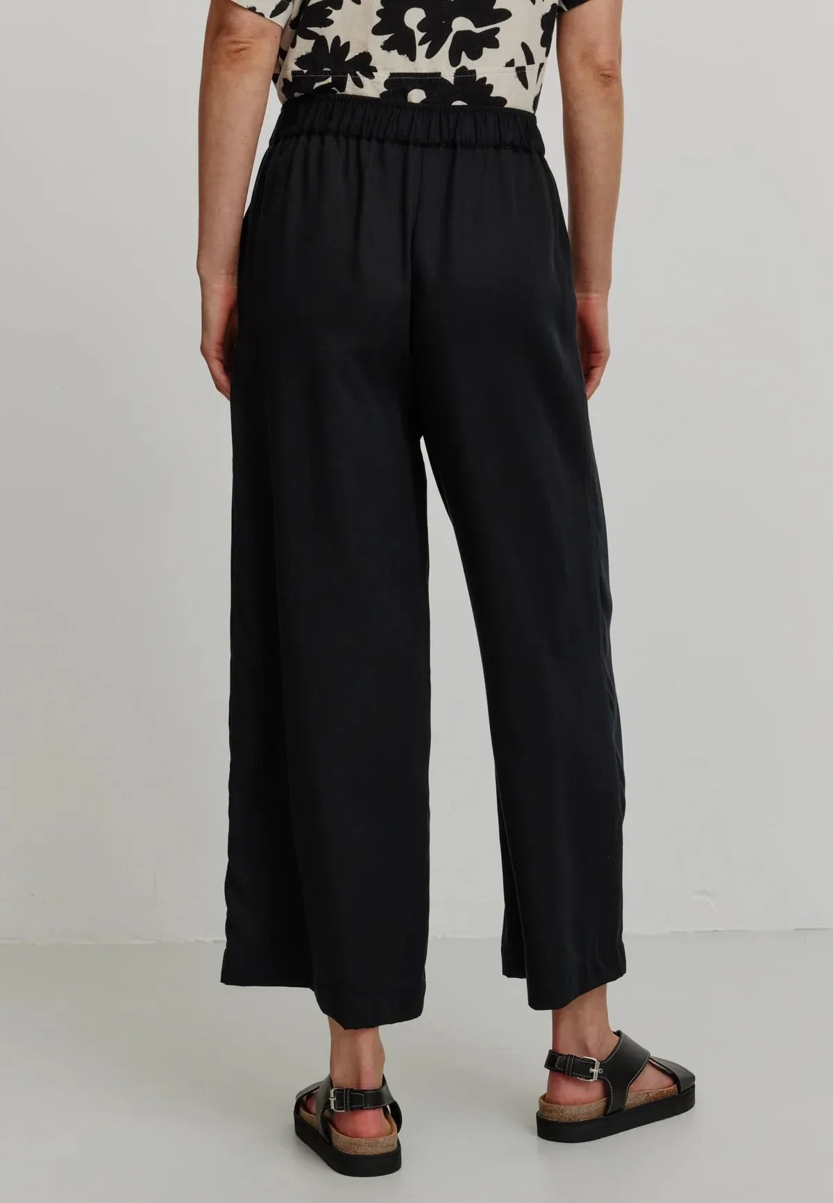 BILBERRY TENCEL™ LYOCELL CULOTTE | BLACK